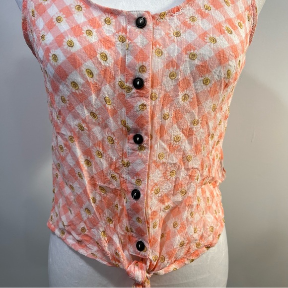 Fifty Street Sleeveless Button Down Tunic, Tied Front, Size Medium NWT - Picture 2 of 11